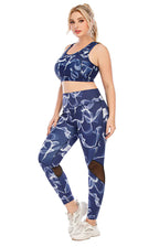 Curvy Fit Women's Activewear Set