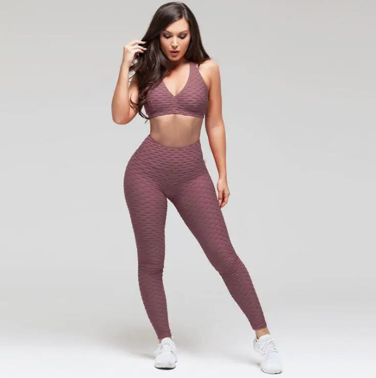 Chic Yoga Gear Set with Leggings