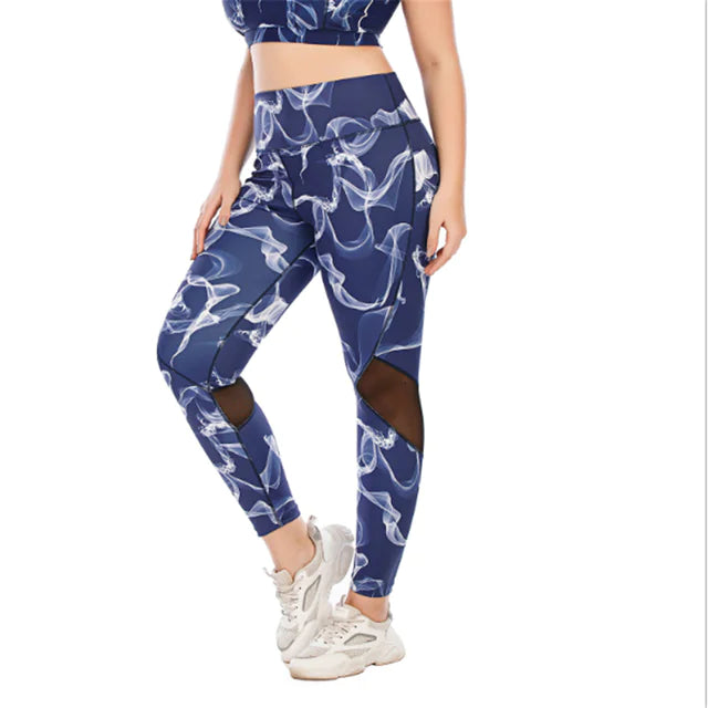 Curvy Fit Women's Activewear Set